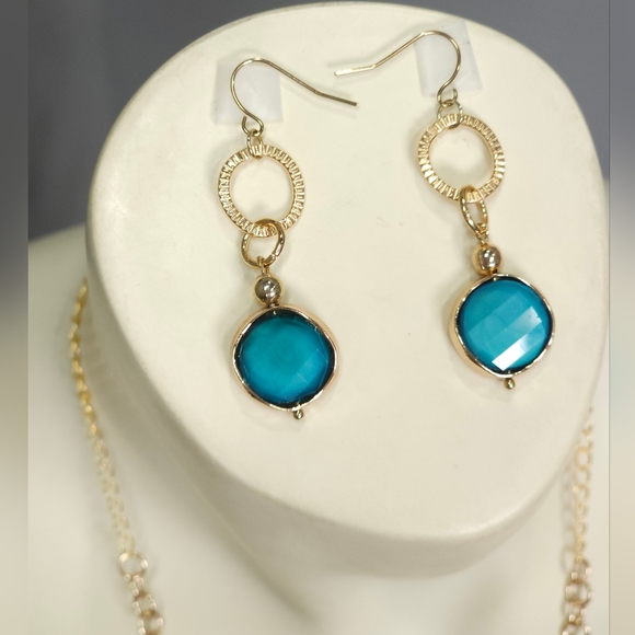 Golden Seas Original Design 3 Piece Jewelry Collection - Picture 4 of 15